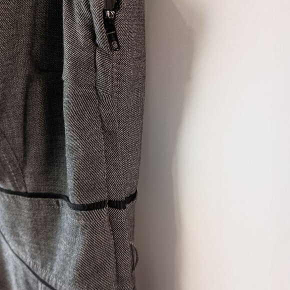 H&M Fit & Flare Gray Sleeveless Dress Size 6 Fully Lined Stretch Side Zip - Picture 4 of 10